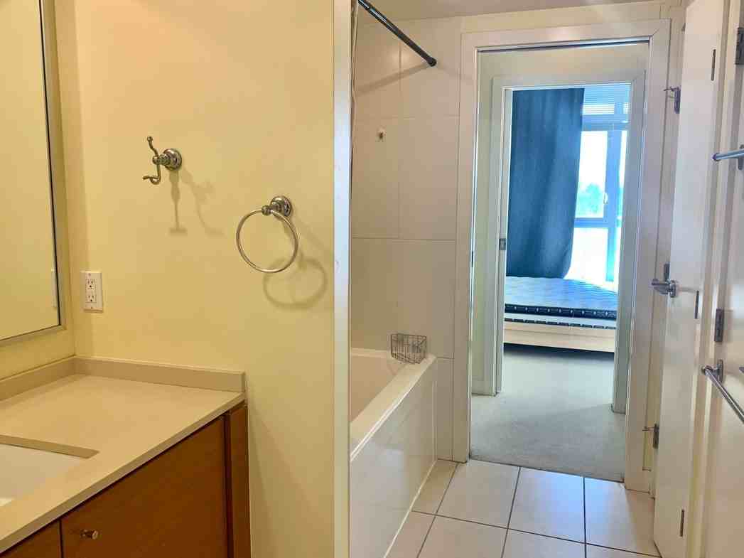 7373 Westminster Highway #805 - Photo 5 of 10