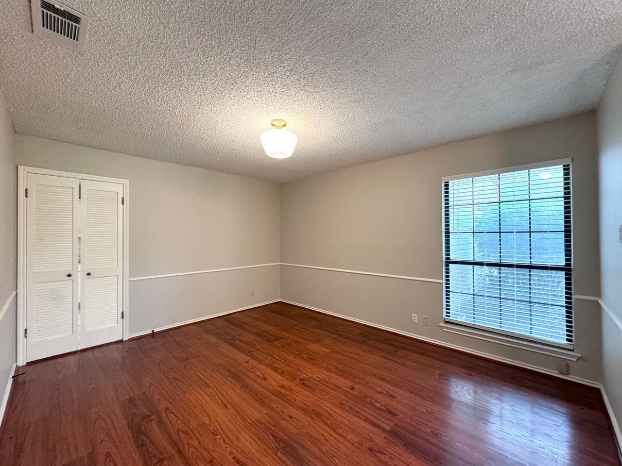 2115 Crested Walk - Photo 3 of 50