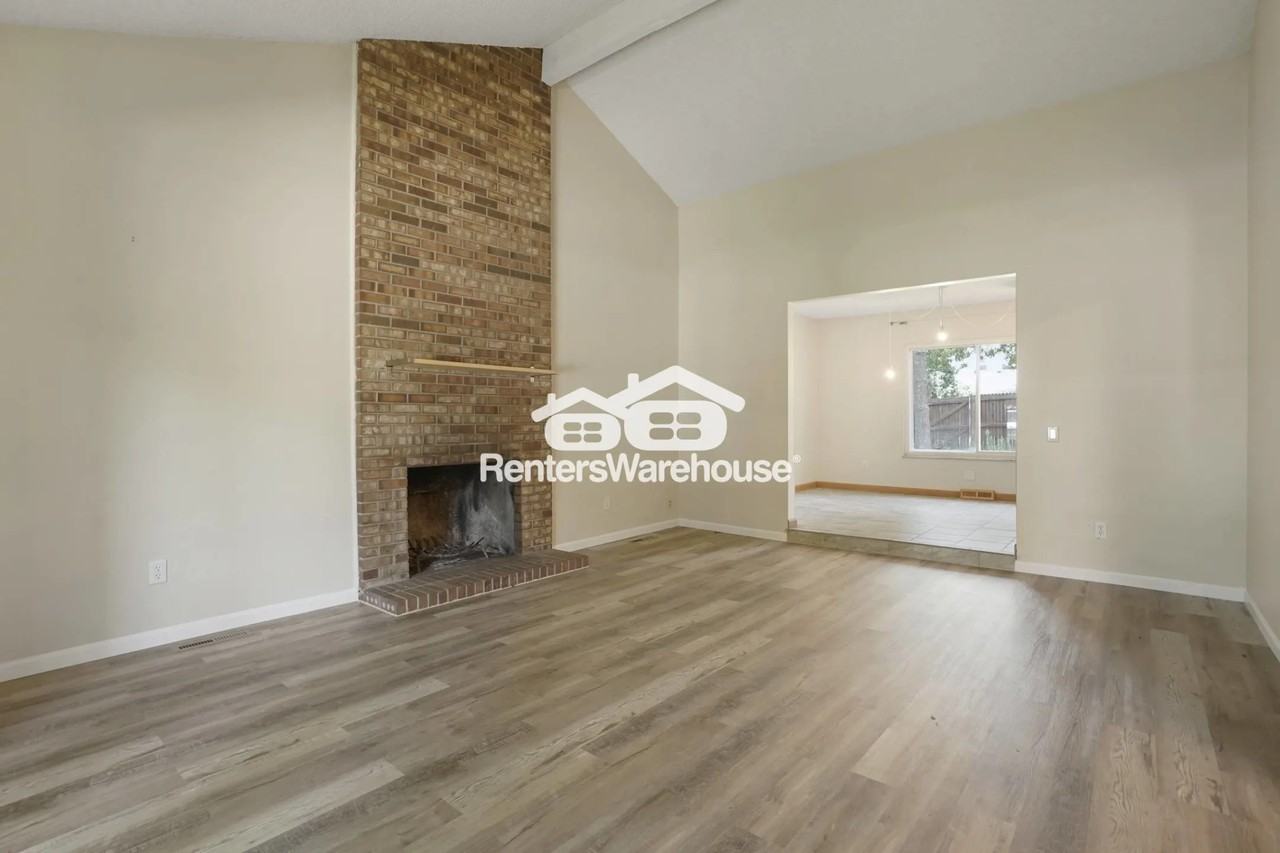 12452 E Amherst Cir - Photo 2 of 29