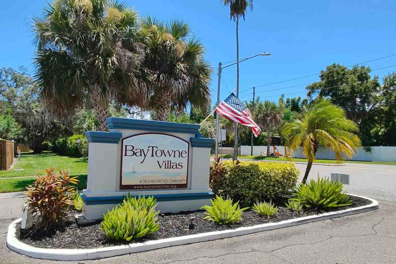 345 Plymouth St - Photo 3 of 30