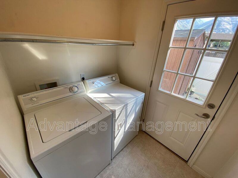 973 Se - Photo 4 of 10