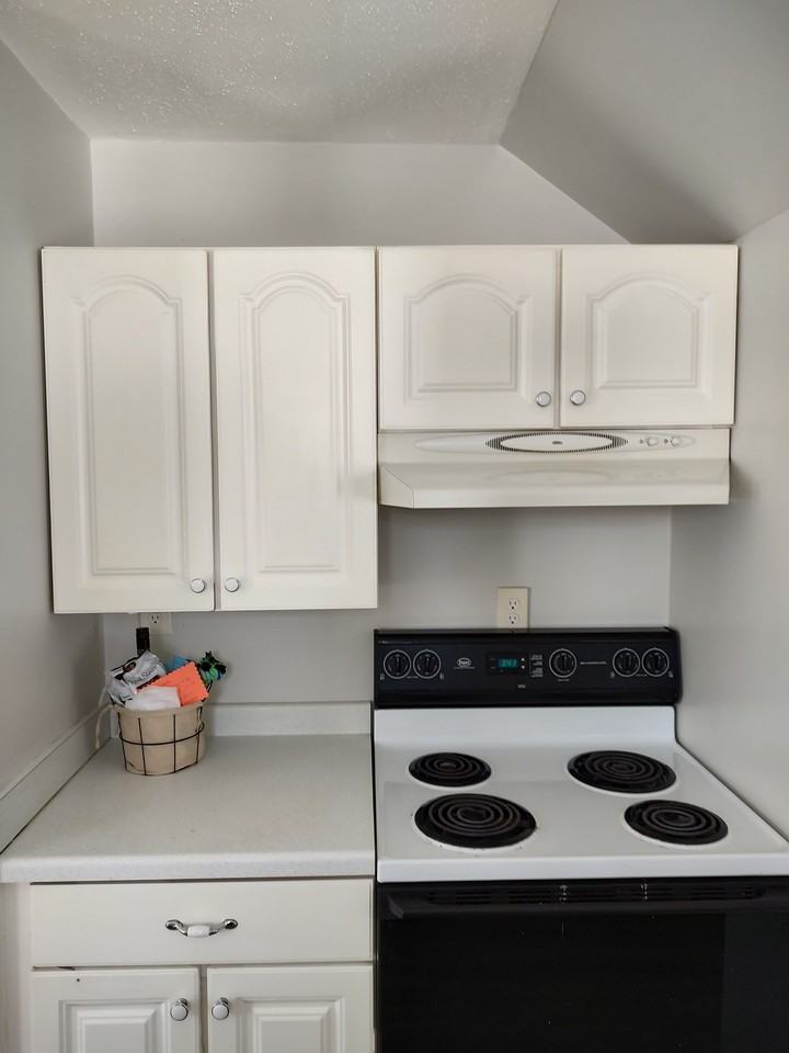 401 E Beech Ave - Photo 2 of 13