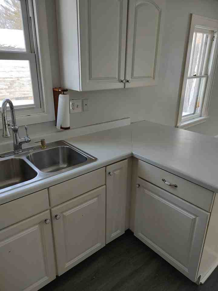 401 E Beech Ave - Photo 5 of 13