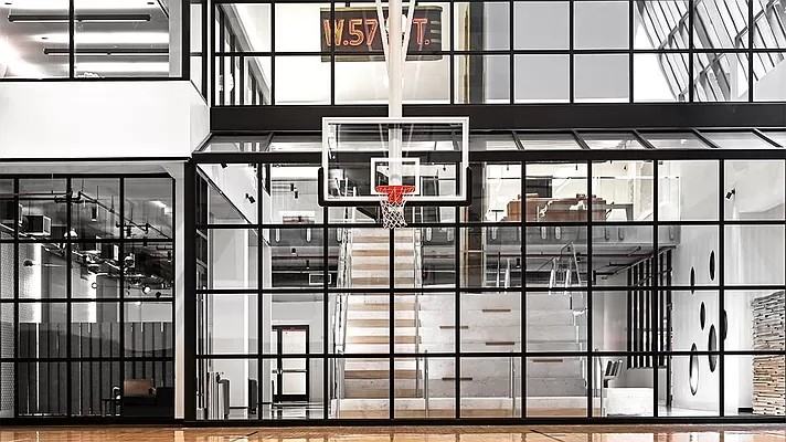 606 W 57th St #938 - Photo 7 of 11