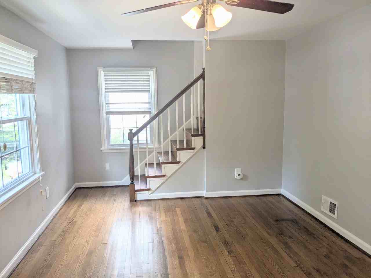 926 17th St S - Photo 3 of 29