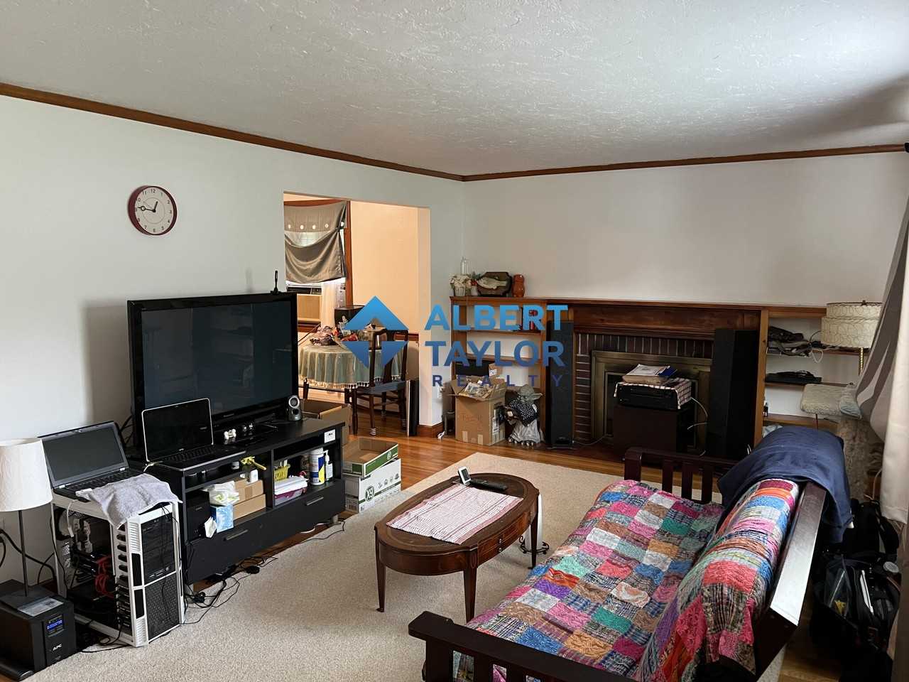 164 Lane Dr - Photo 2 of 32