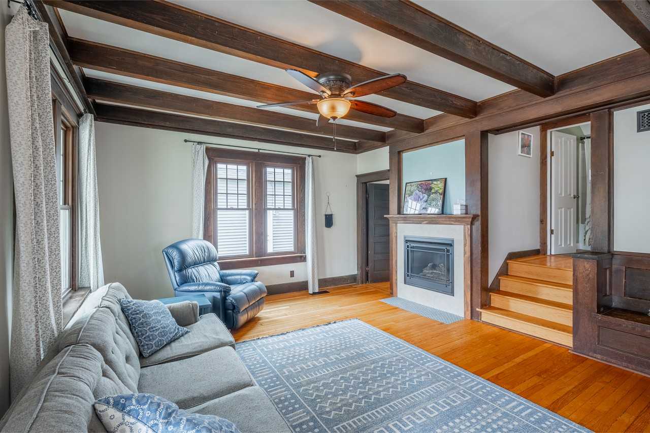 1021 E Market St #NA - Photo 3 of 21