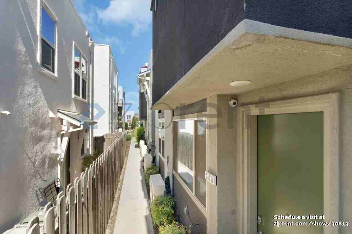 348 1st Ave - Photo 2 of 19