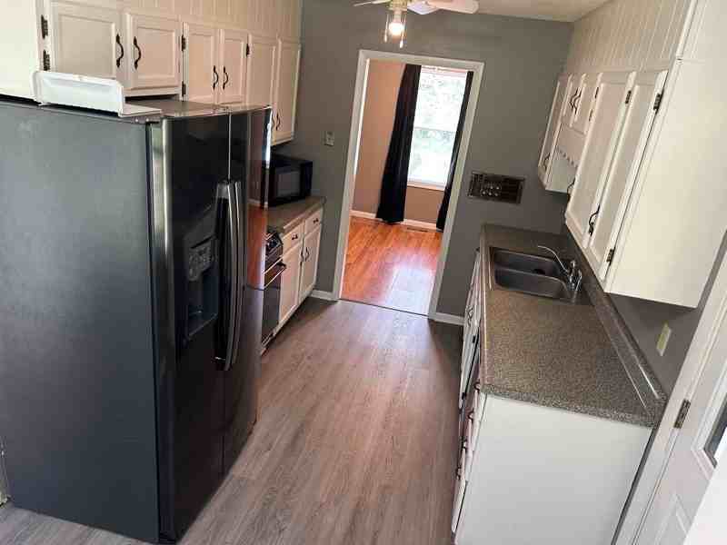 98 Nebraska Ave - Photo 6 of 15