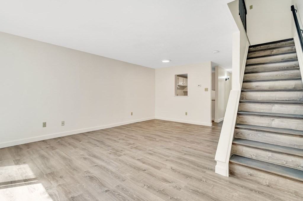 28 Village Hill Ln #28VHL - Photo 3 of 14