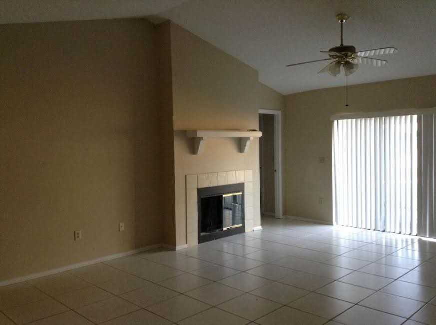 7607 Colebrook Dr - Photo 2 of 9