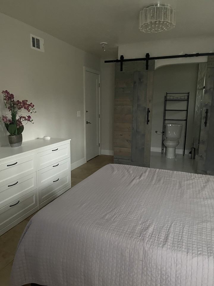 20021 Bushard Street - Photo 5 of 12