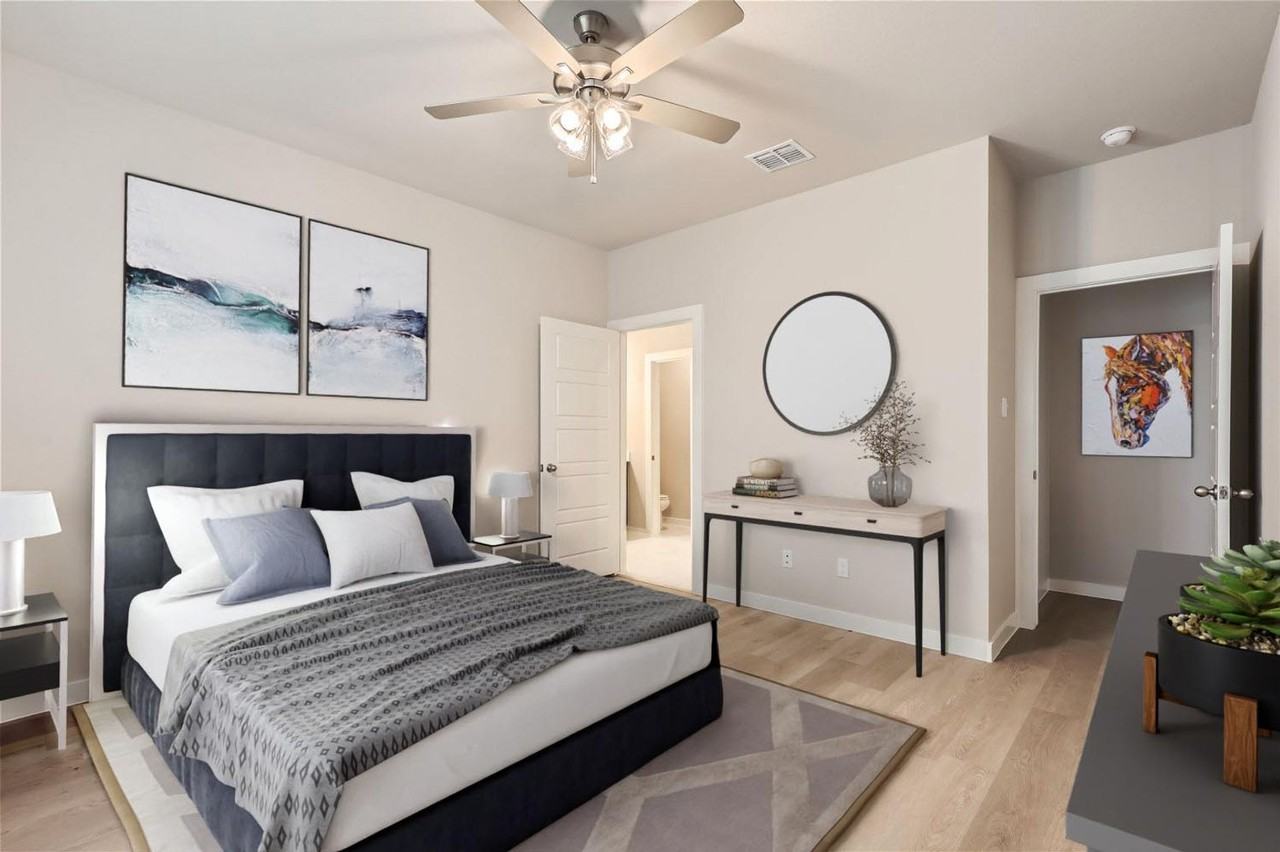 502 Sandy Glen Ln - Photo 5 of 10