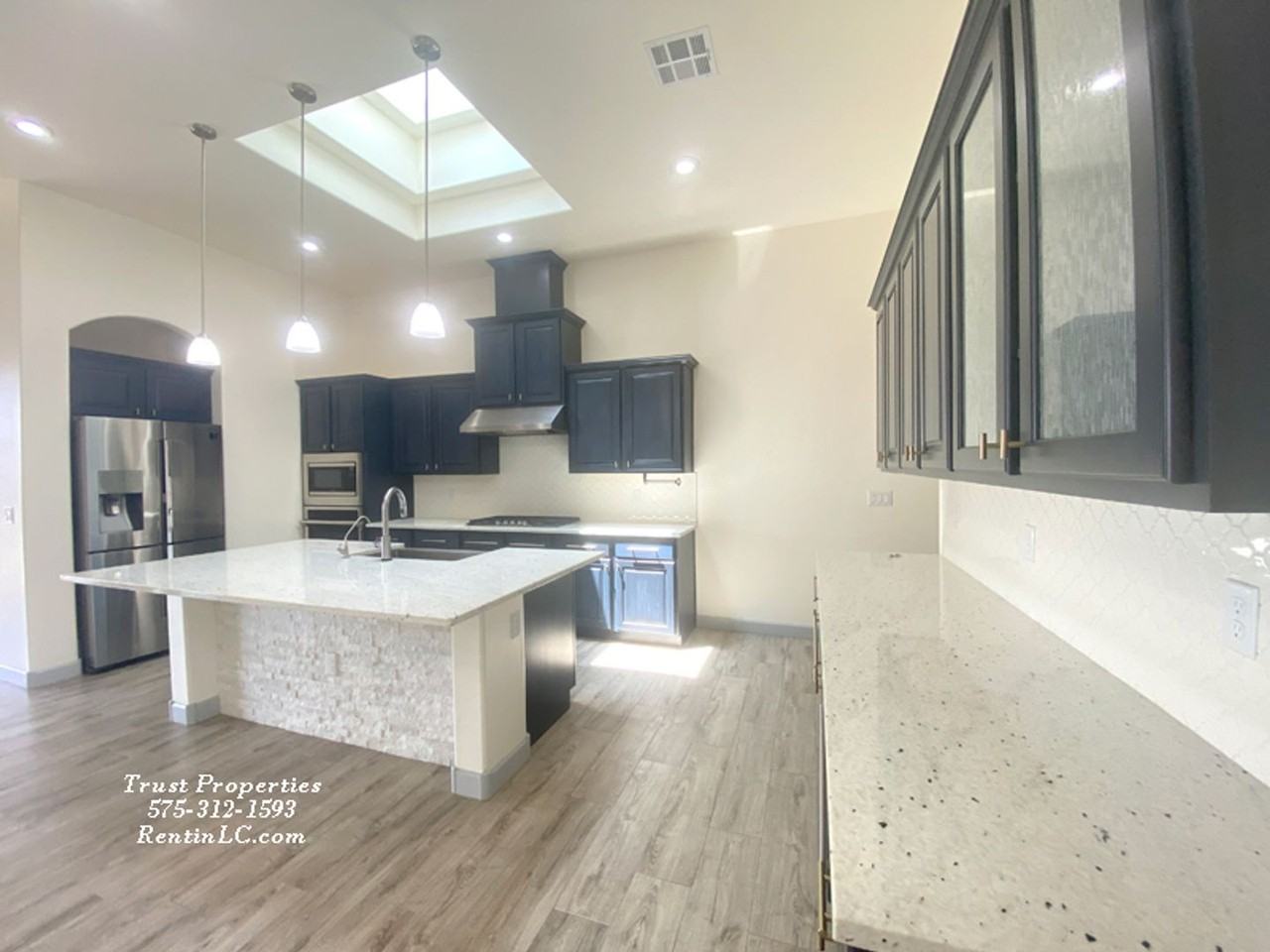 1051 Corte Aguila - Photo 3 of 9