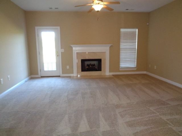 1058 Riverspring Dr - Photo 3 of 13