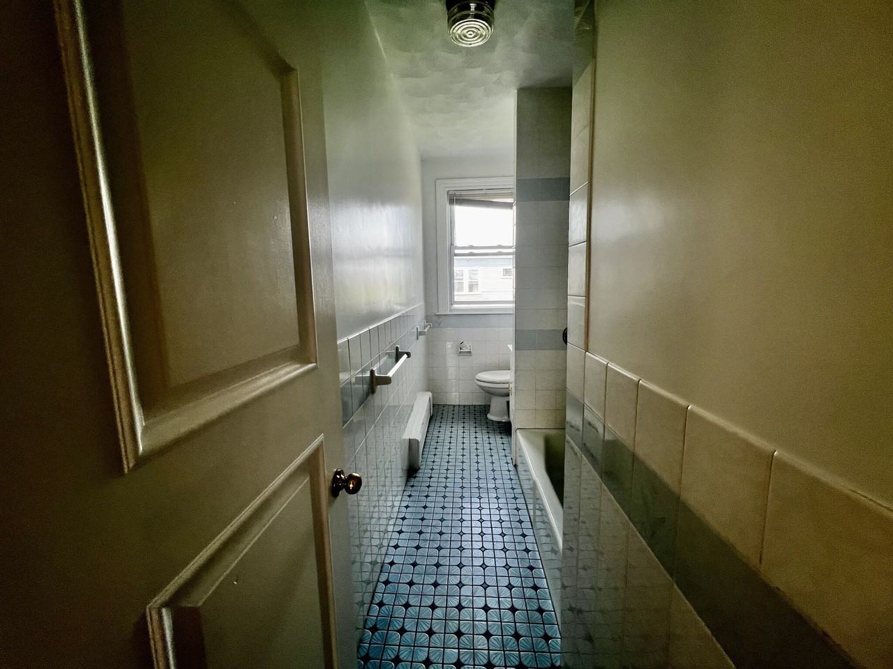 169 Campbell Ave #3 - Photo 7 of 12