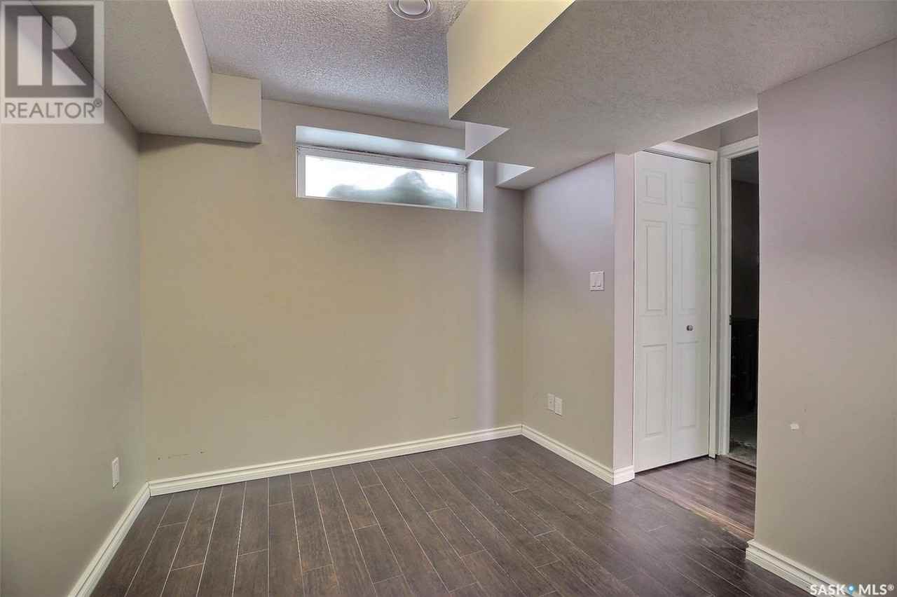 2523 Broderick Road - Photo 2 of 8