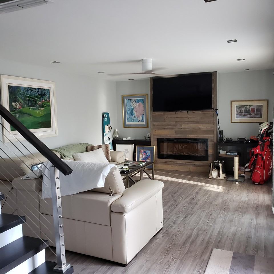 825 Center St #18B - Photo 4 of 46