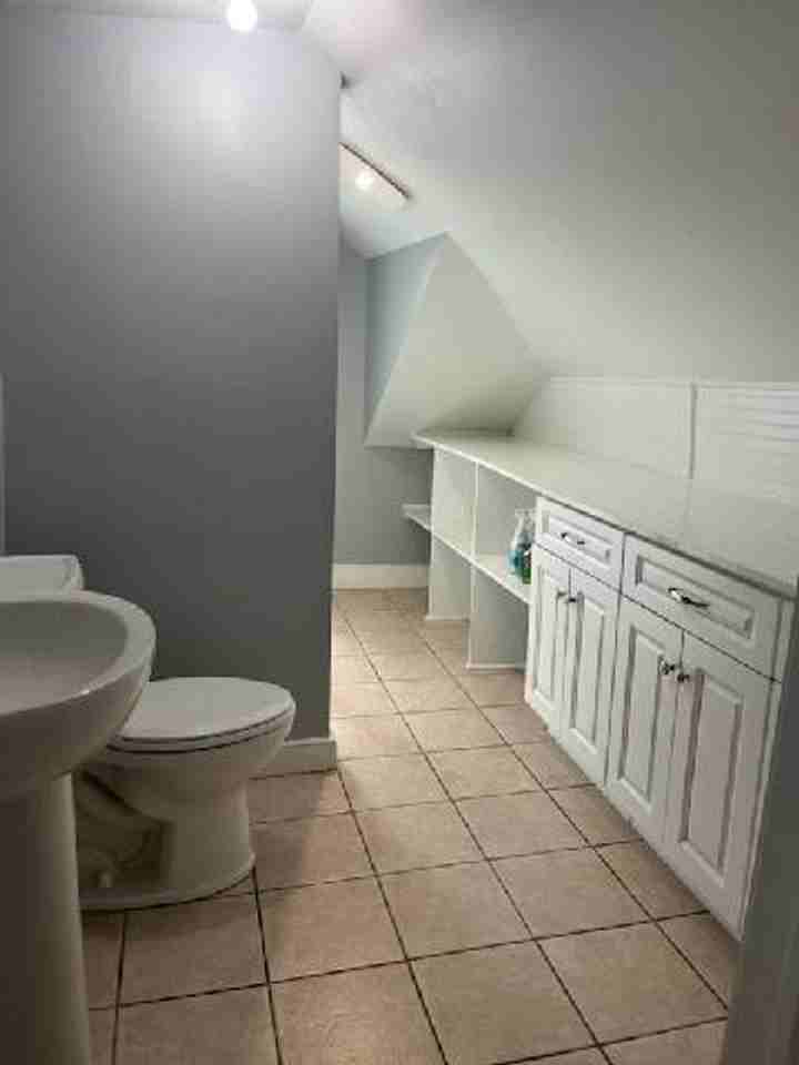 1327 S 2nd St - Photo 4 of 19