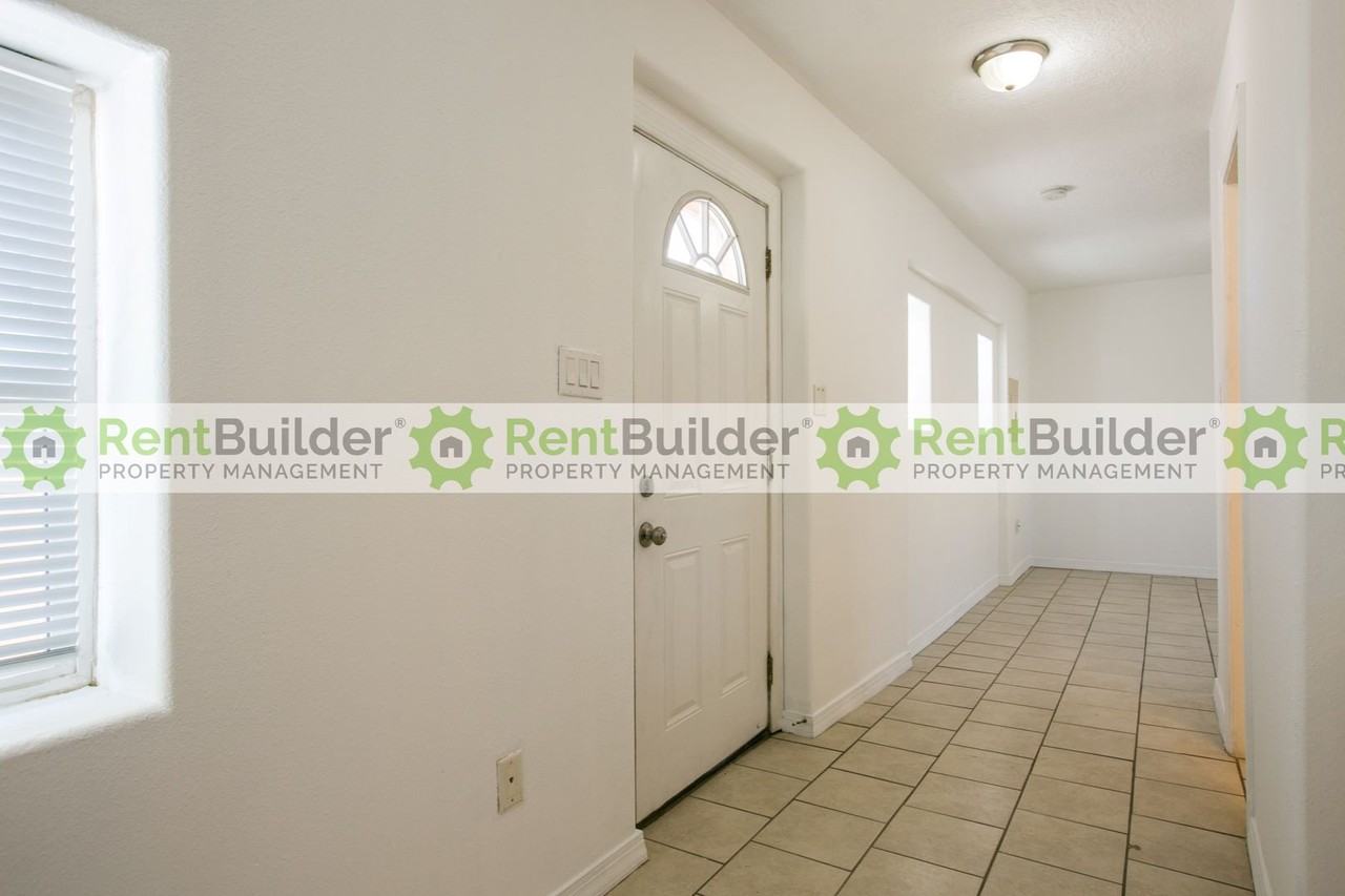 211 ATLANTIC AVE - Photo 2 of 11