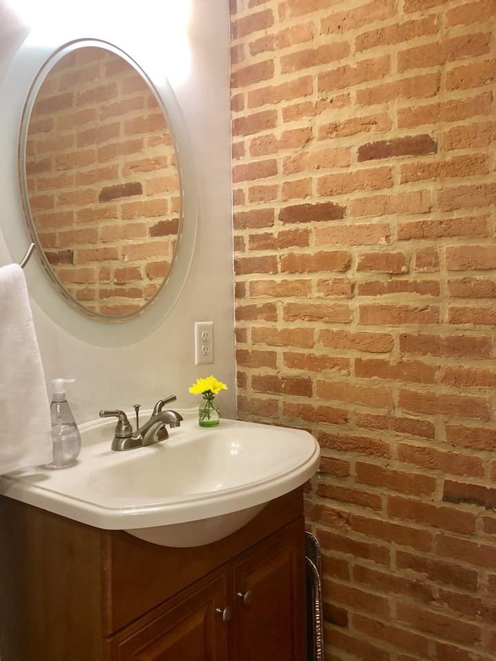 409 S Washington St - Photo 6 of 18