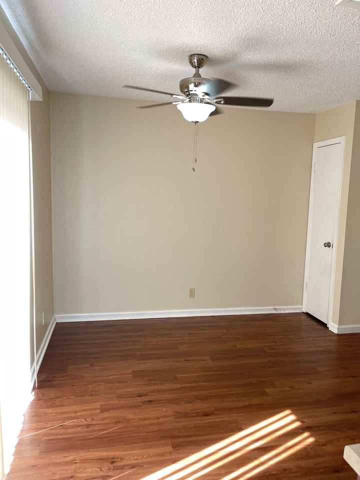 7319 Huntsman Run Dr - Photo 4 of 13