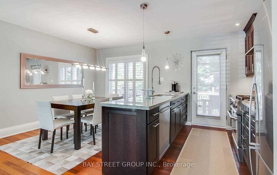 8 Overton Crescent - Photo 3 of 20