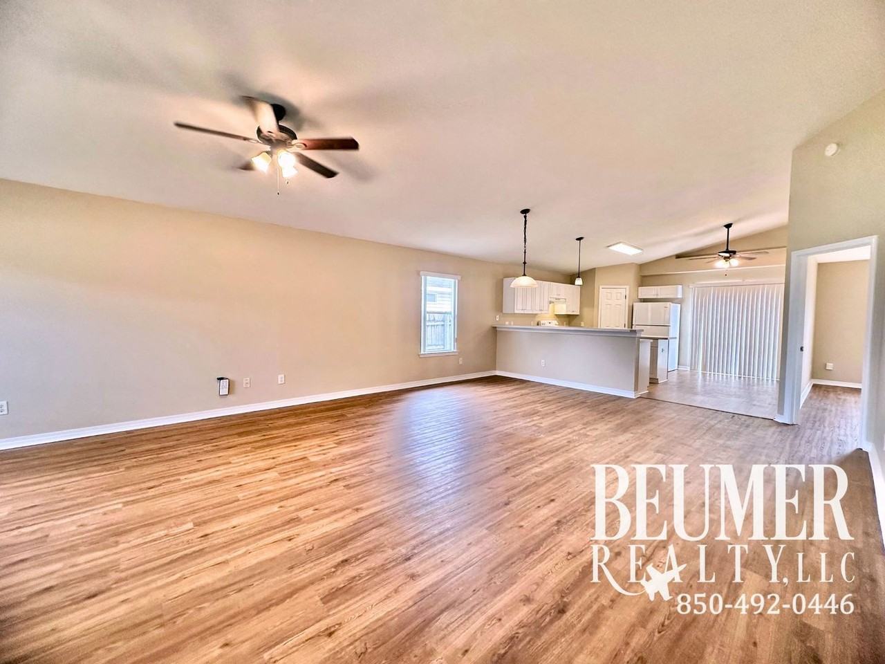 366 Mizzen Ln - Photo 6 of 37