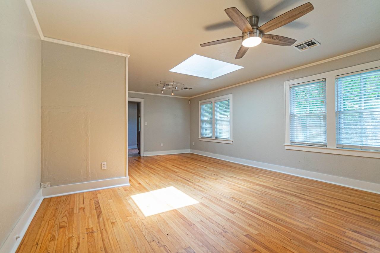 628 W Comanche St - Photo 5 of 31
