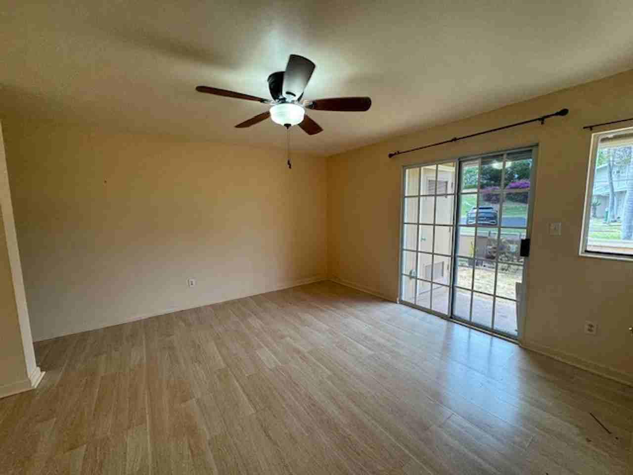 91 Makalea St #4B - Photo 2 of 8