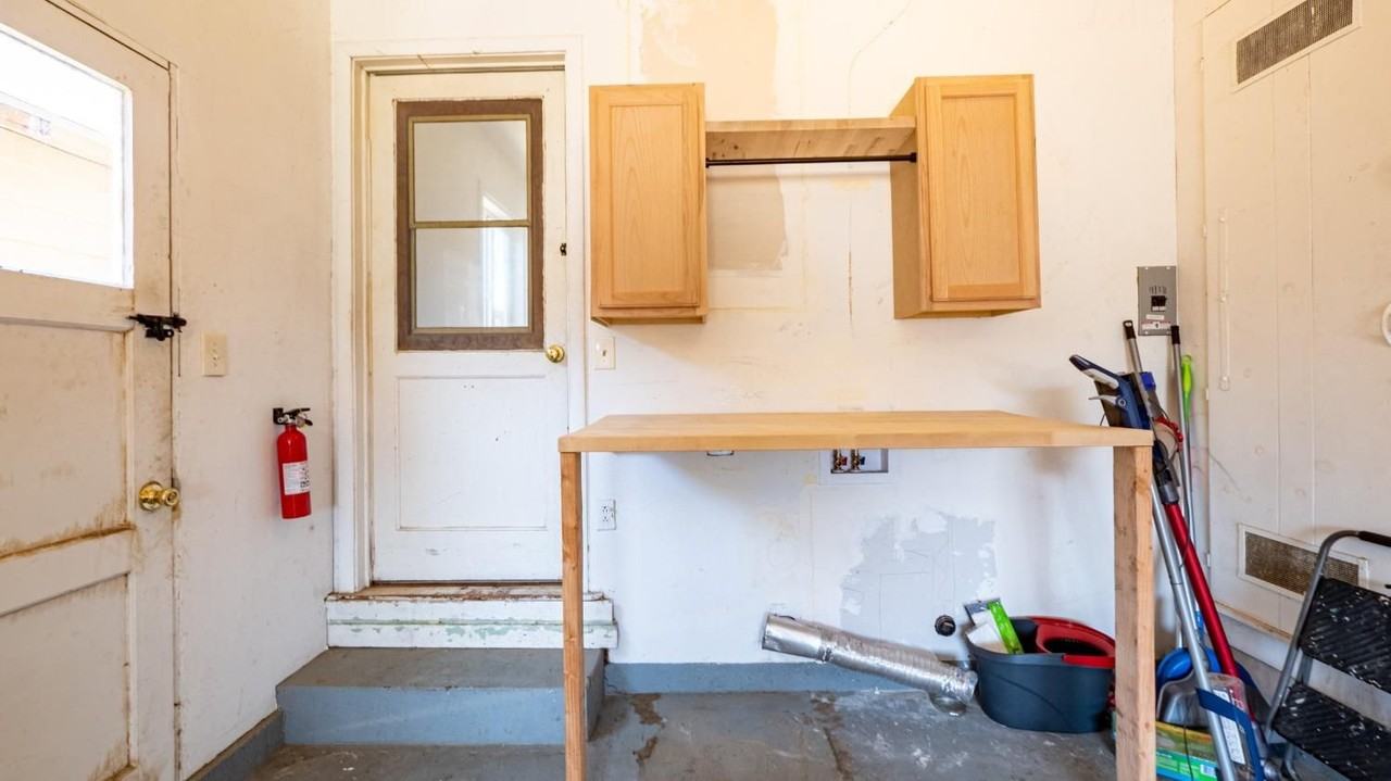 11 N 4th St #NA - Photo 3 of 20