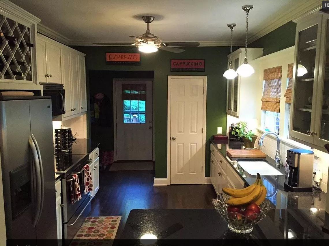 235 E Wesley Rd Ne #NA - Photo 2 of 4