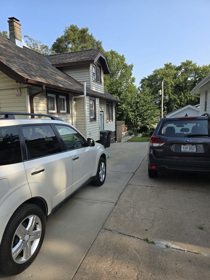 4611 Davenport St #NA - Photo 3 of 24