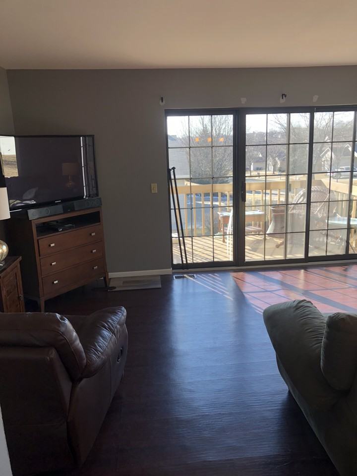 1115 N Windsor Ave #NA - Photo 5 of 8