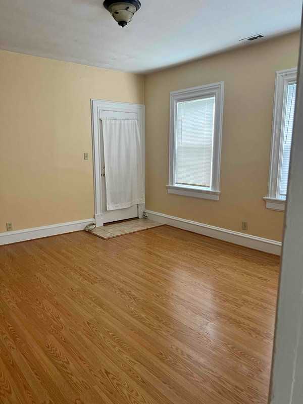 424 Central Ave #2ndFL - Photo 3 of 12