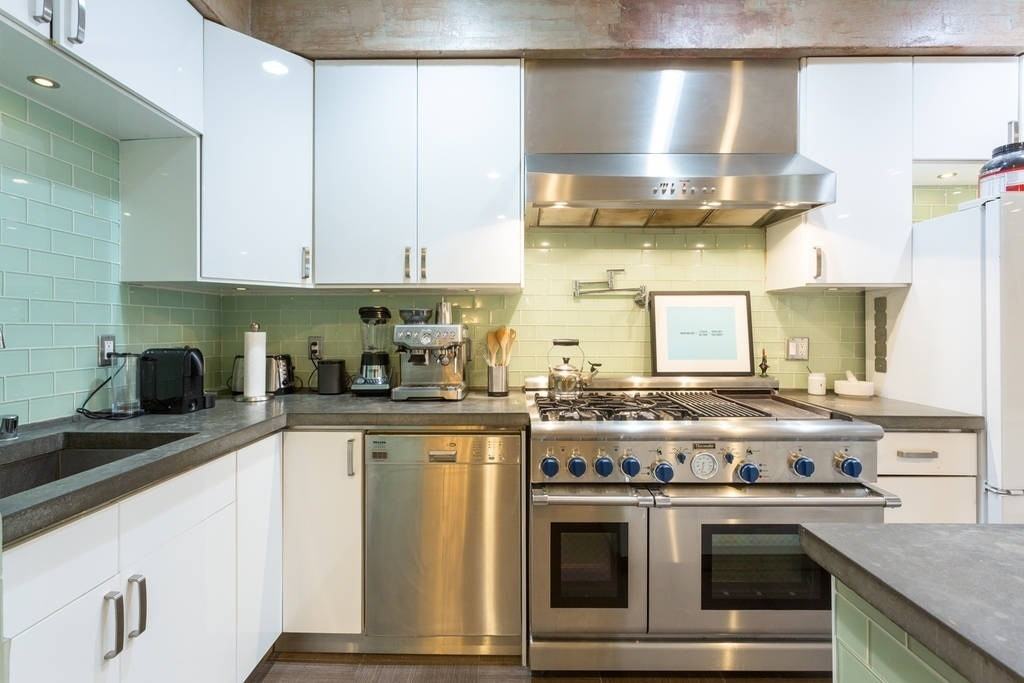 579 Geary St #2 - Photo 7 of 21