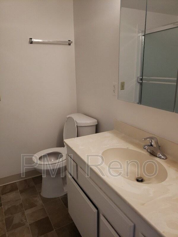 2908 Salem Pl #6 - Photo 5 of 8