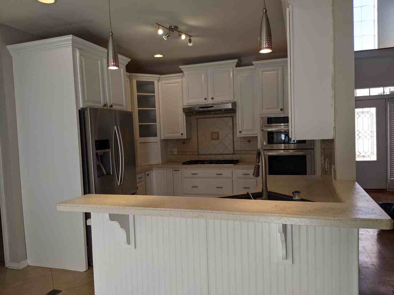 2414 Manal Way - Photo 3 of 15