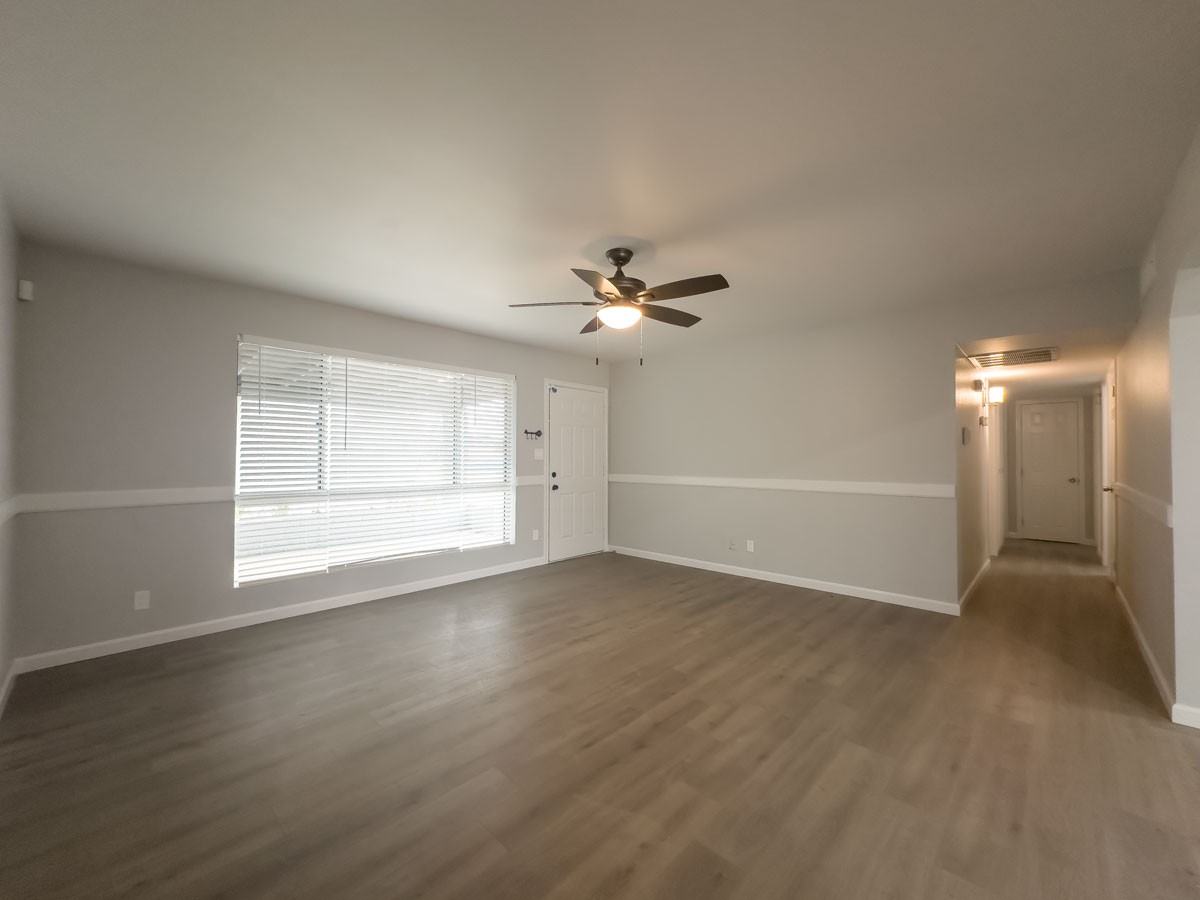 2629 W Larkspur Dr - Photo 4 of 25