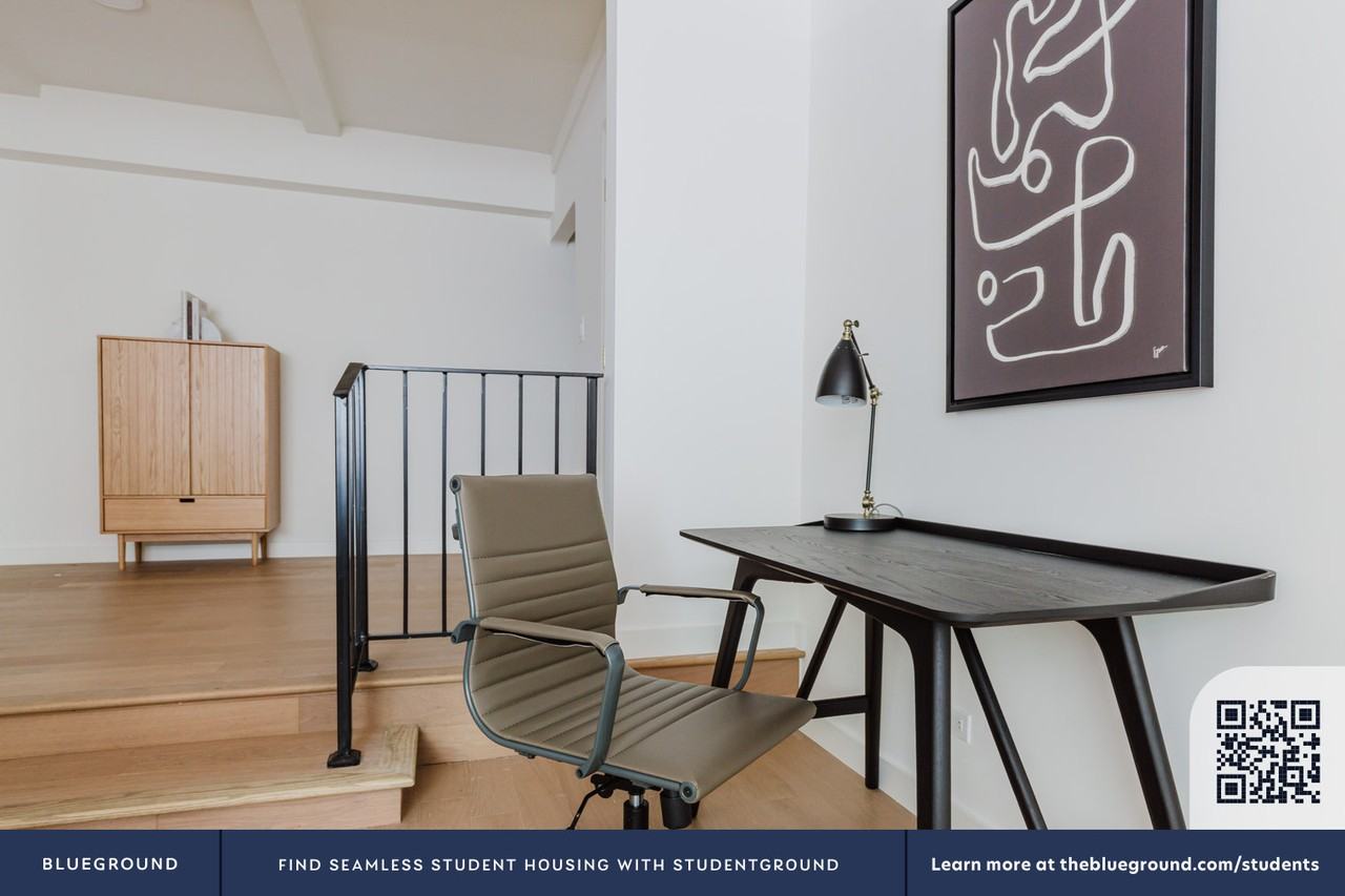 231 East 76th Street - Photo 7 of 40