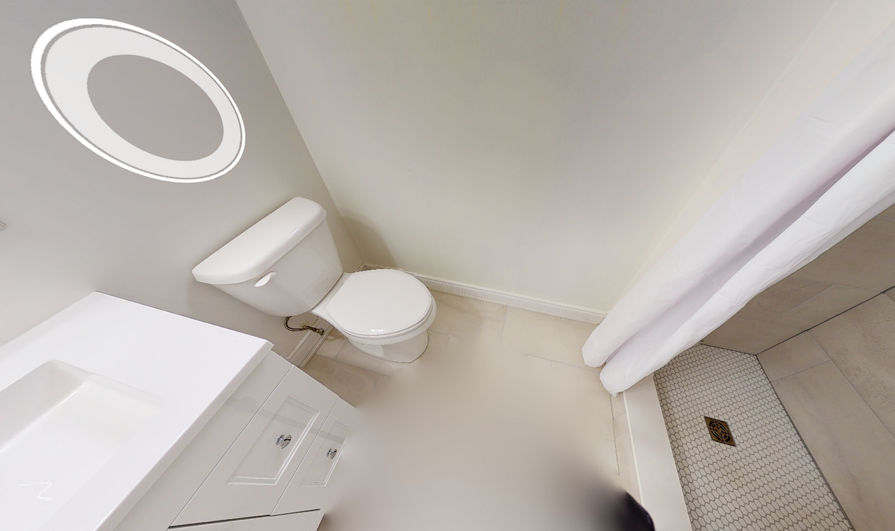 47 Cundles Road East - Photo 5 of 8