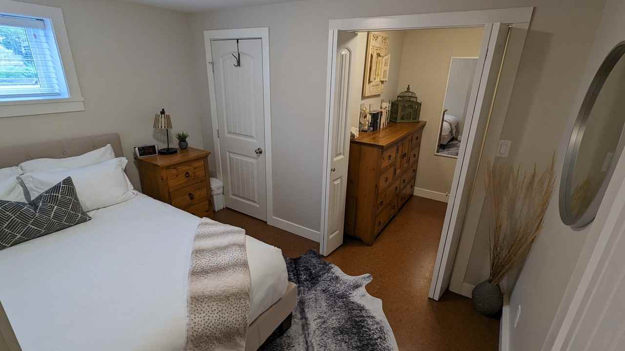 1945 Carruthers Street - Photo 2 of 13