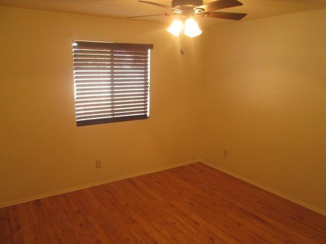 672 West Datil Avenue - Photo 3 of 6