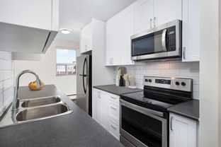 2 Colborne Street West - Photo 1 of 1