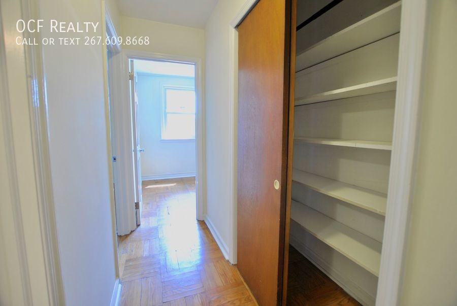 1745 Lombard St - Photo 3 of 31