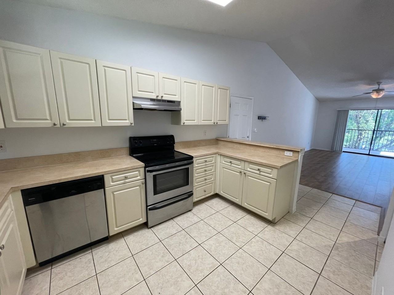 2178 Arbour Walk Cir #2324 - Photo 5 of 16