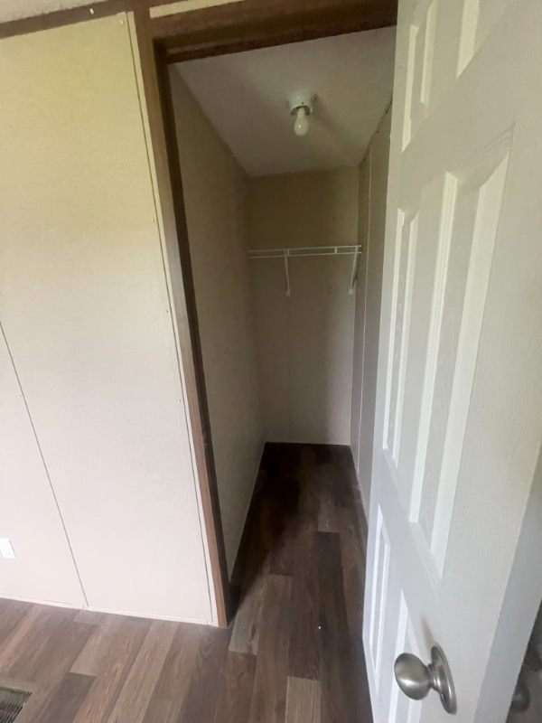 14553 Congress St - Photo 4 of 12