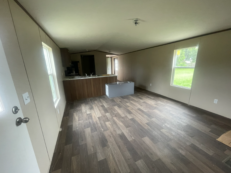 14553 Congress St - Photo 5 of 12