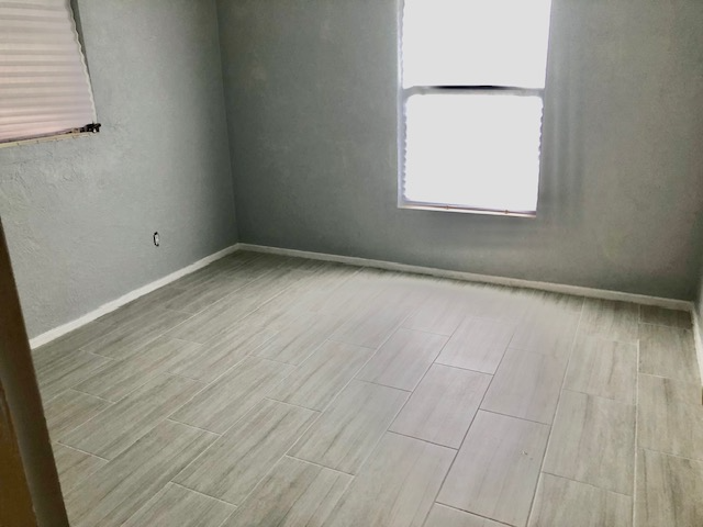 519 Colfax Dr - Photo 4 of 18