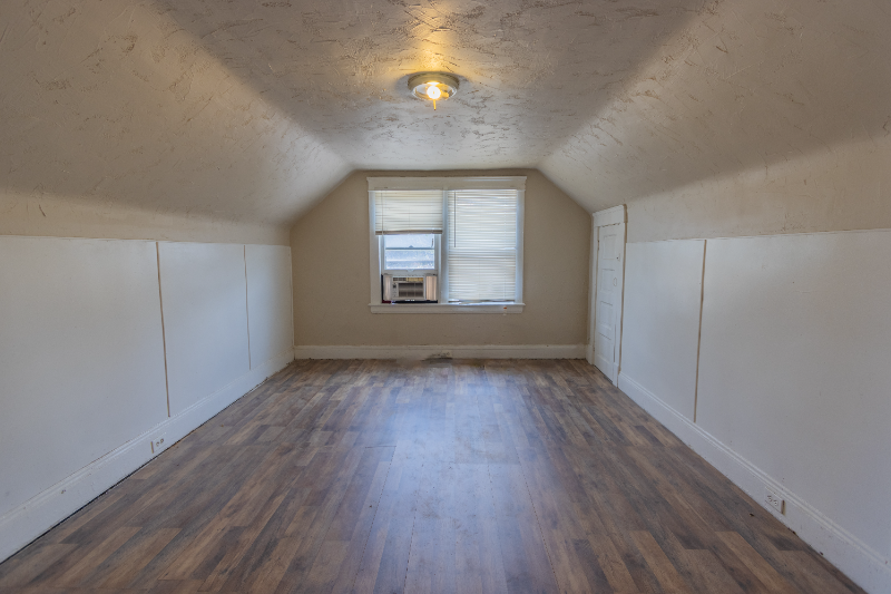 837 Wayside Rd #5 - Photo 3 of 7
